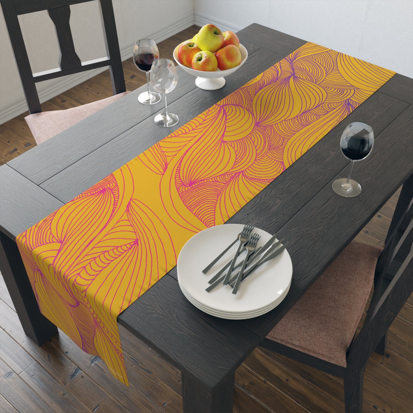Table Runner (Cotton, Poly)